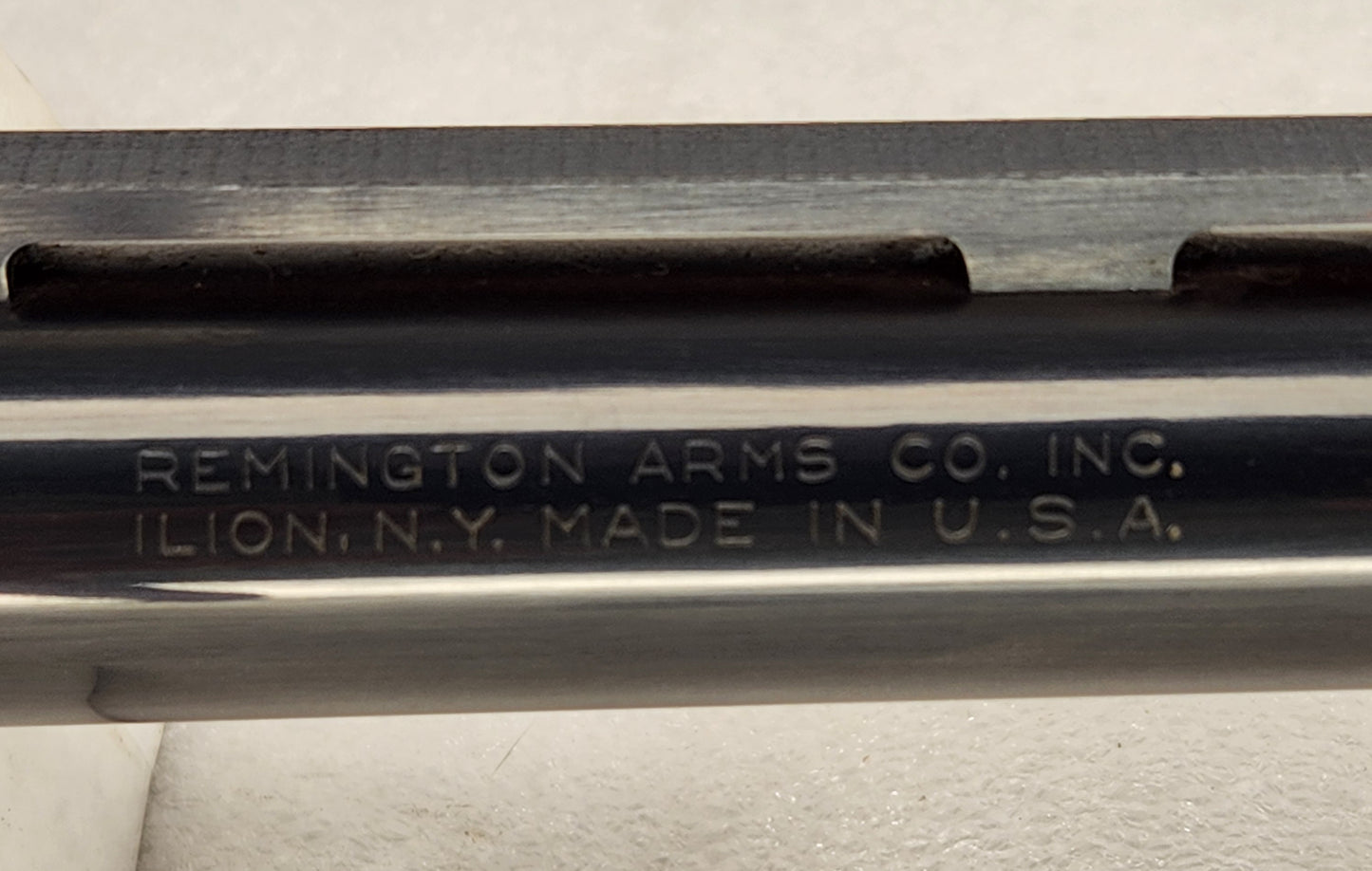 Remington 870 28" Barrel 12 Ga Vent Rib Fixed Mod Choke 2 3/4 WU *NICE*