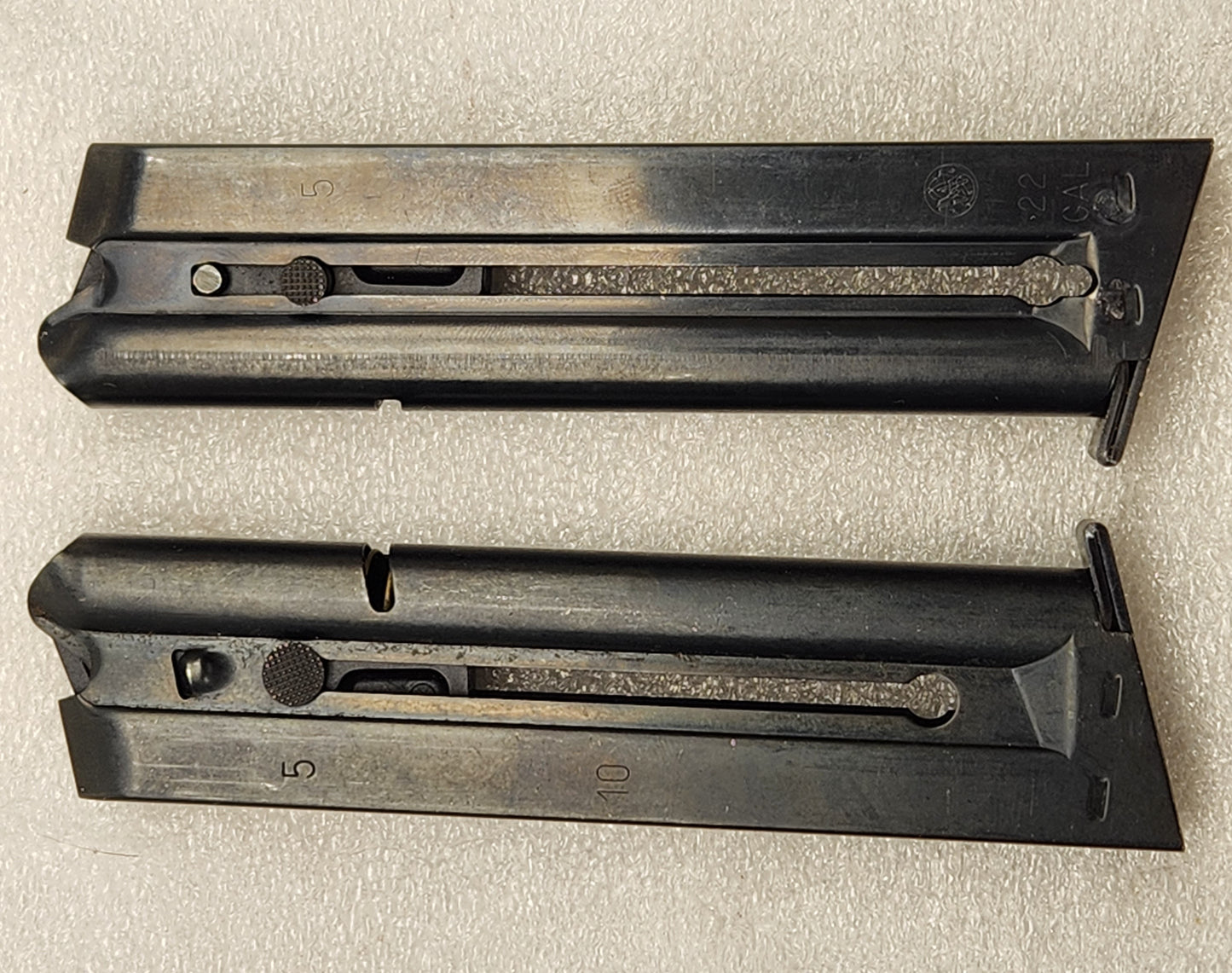 Smith & Wesson Magazine Model 41 22 LR 10 Rd * MINT *Factory OEM 422 622 2206