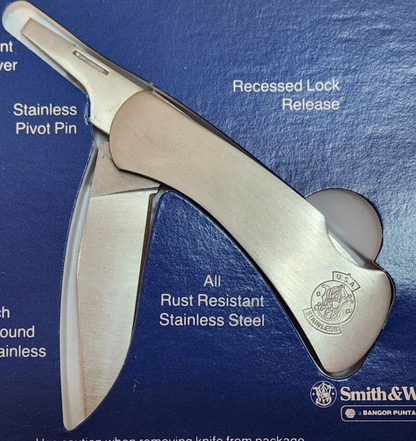 Smith & Wesson Shooters Knife 6065 Open Box Never Used Stainless NIP Vintage