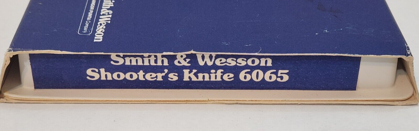 Smith & Wesson Shooters Knife 6065 Open Box Never Used Stainless NIP Vintage